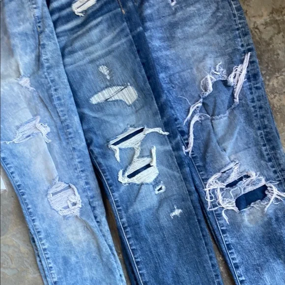 American Eagle Outfitters Blue Skinny Distressed Jeans - Picture 2 of 3